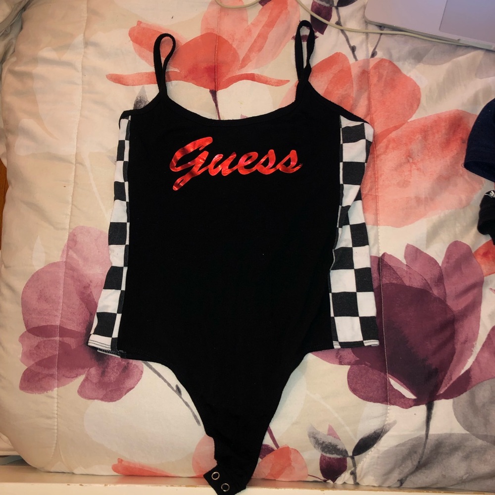GUESS Bodysuit😍